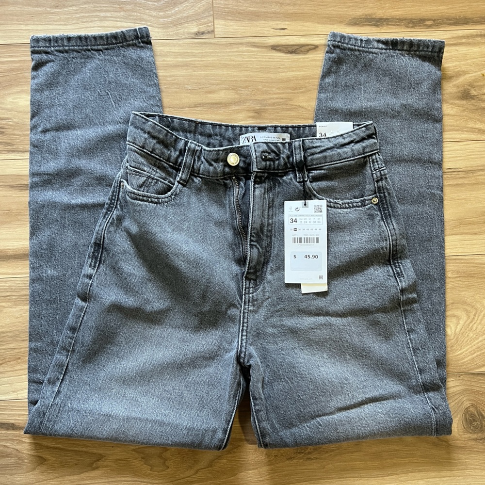 Zara Mom Fit Jeans